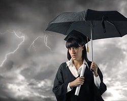 Üniversite Diploması = İşsizlik Sertifikası