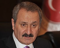 Bakan Çağlayan: 'Bazı Arkadaşlarımız Kıbleyi Şaşırmış'