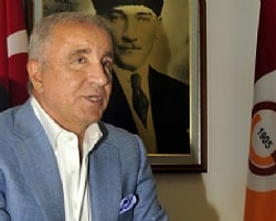 Aysal ilk transfer müjdesini verdi!