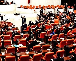 'Eşcinsel Haklarını Konuşmak Ahlaksızlıktır'
