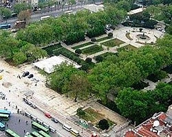 Bir Devrimin Mimari Şifreleri