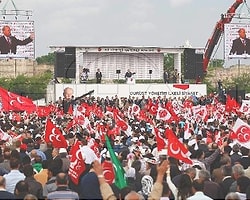 Bahçeli Erzurum'da Coşkuyla Karşılandı