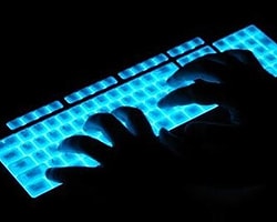İnternet Polisleri Geliyor