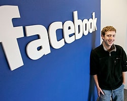 Mark Zuckerberg'in Facebook Duvarına Girildi