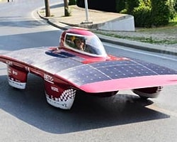 İtü'nün Güneş Enerjili Otomobili Test Sürüşünde