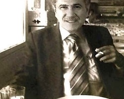 Bülent Arınç'a Fotoşop Tuzağı! Elinde Rakı ve Sigara...