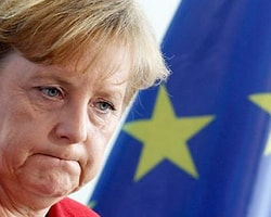 Merkel'e Ağır Eleştiri