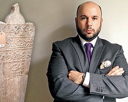 Mezar Taşları İçin Mücadele Eden Başkana Tehdit