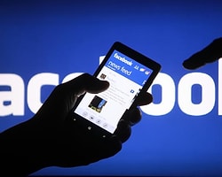Facebook Yeni Tasarımdan Vazgeçti