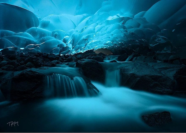 Mendenhall Buz Mağaraları, Alaska