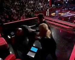Hadise Ve Murat Boz Athena Gökhan'ı Dövdü
