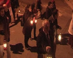 Hastane Bahçesinde 'Torba Yasa' Protestosu