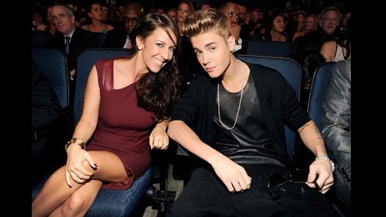 Justin Bieber, Annesine Sevgili Arıyor