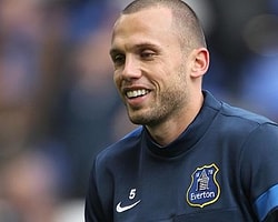 Heitinga'dan Beşiktaş'a kötü haber!