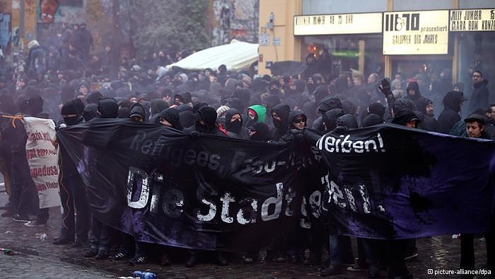 Hamburg'daki Çatışma ve Gerilimin Arkasında Ne Var?