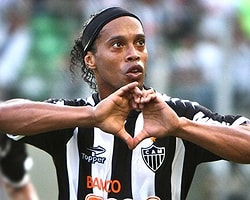 Ronaldinho Beşiktaş'a Neden Gelmedi? Kritik İsim Cevapladı