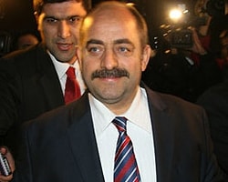 Zekeriya Öz'den O Gazeteye Suç Duyurusu!