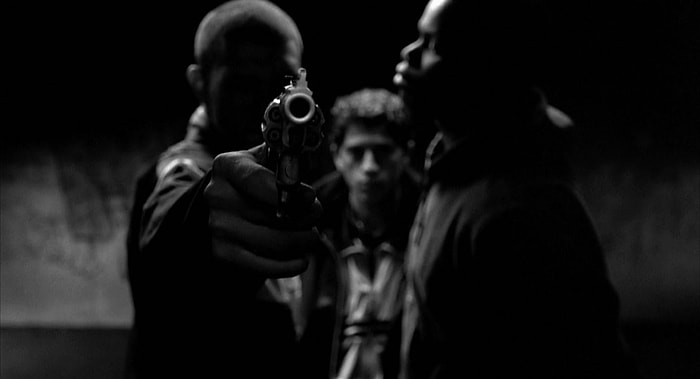 'La Haine' Filminden Sahneler