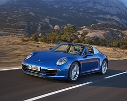 Porsche'nin Yeni Otomobilinin Görüntüleri Sızdırıldı