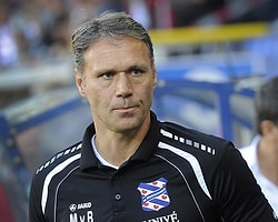 Van Basten Sezon Sonunda Bırakıyor