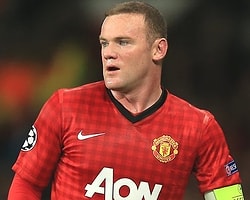 Rooney İmzayı Attı