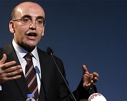 Maliye Bakanı'ndan Döviz Açıklaması