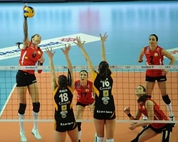 Vakıfbank Final-Four'a Bir Adım Uzakta!
