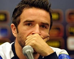 Gökhan Gönül: "Niye Zorunuza Gidiyor?"