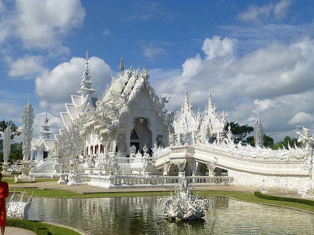 25. Wat Rong Khun - Chiang Rai, Tayland