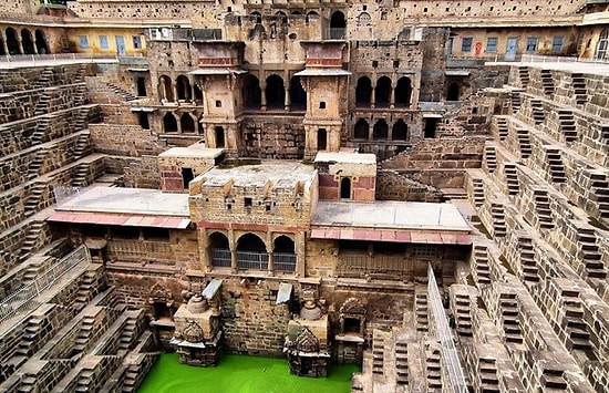 Her Erkeğin Görmesi Gereken Yer: Chand Baori