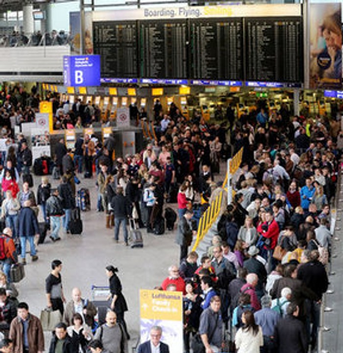 Frankfurt Havalimanı'na Yolcu Alımı Durduruldu!