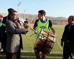 Elazığspor'da davul zurnalı antrenman