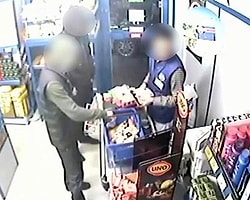Önce Satış Yaptılar, Sonra Hepsini Çaldılar