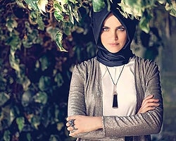 Tuğçe Kazaz Dövmelerini Sildirdi