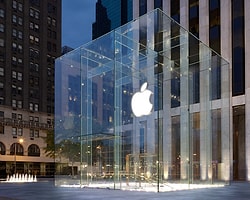 2013 Yılının Hayran Olunan Şirketi Apple Olurken Microsoft Geriledi