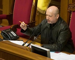 Turçinov: Rusya Kırım'ı İlhak Etmek İstiyor