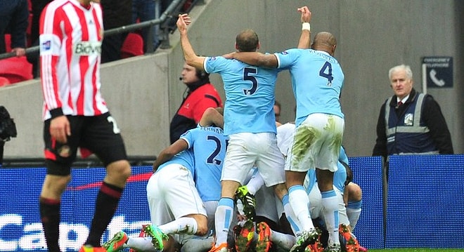 Manchester City Lig Kupası'nı Üçledi