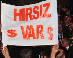 Erdoğan'a 'Hırsız Var' Pankartı Açtı, Gözaltına Alındı
