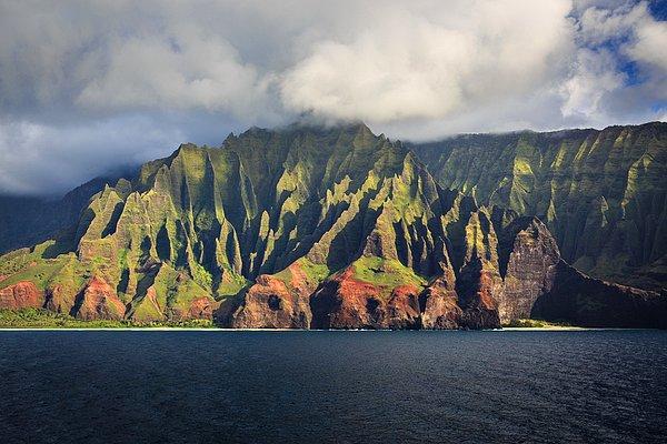 28. Nā Pali Kıyısı Eyalet Parkı, Hawaii