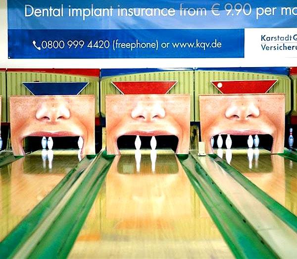 12. Bowling Alanında Dişçi Reklamı