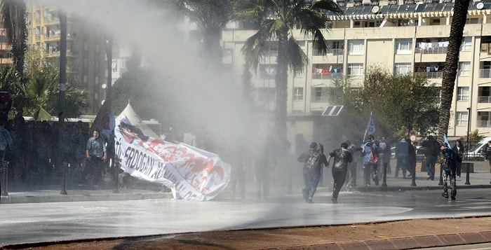 Adana Mitingi Öncesi Erdoğan'ı Protesto Eden Gruba Müdahale