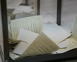 Kırım'da Gergin Referandum