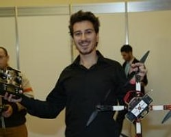 Romanya'da Türk Üniversitesi Öğrencilerinden Robot Şov