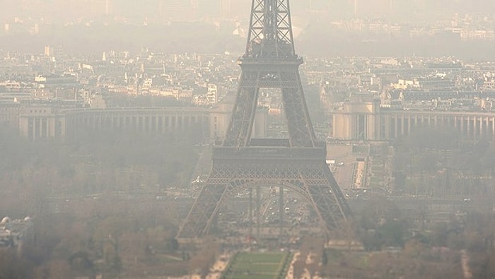 Paris'te Araçlar İki Günde Bir Trafiğe Çıkabilecek