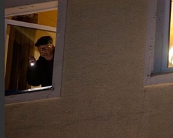 Üç Çocuğunu Pencereden Attı Sonra...