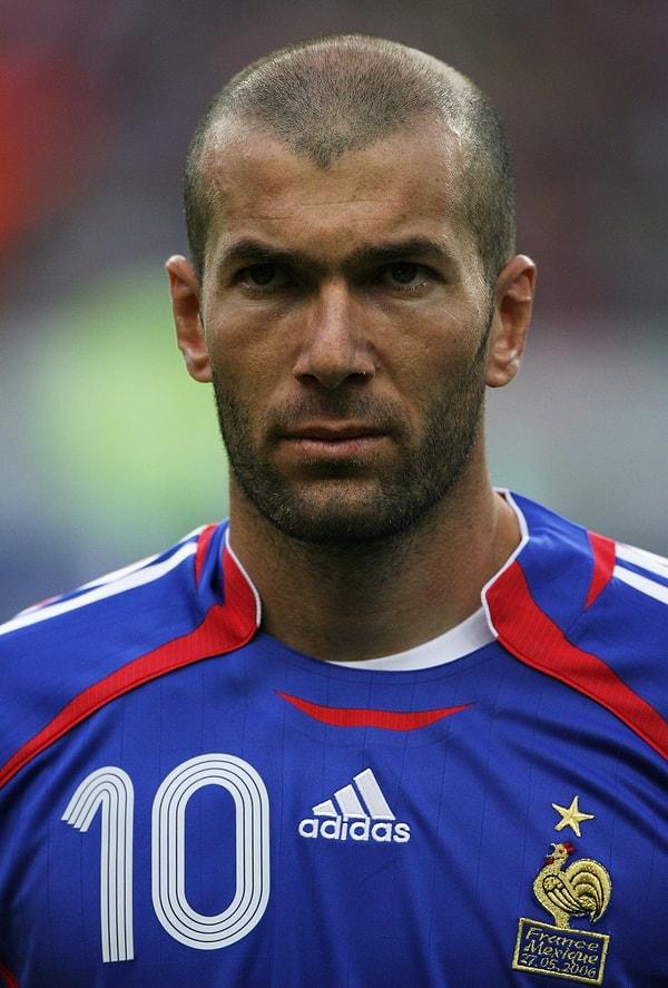 Zinedine Zidane - (Fransa)