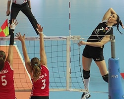 Vakıfbank Yarı Finale Yükseldi