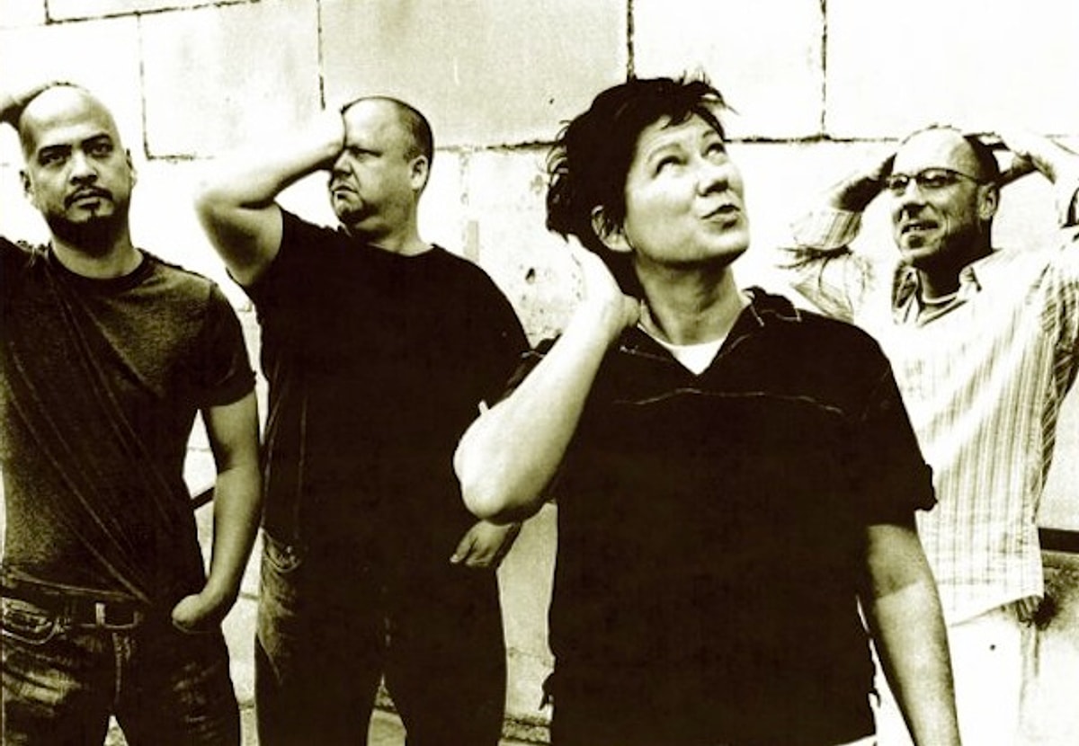Pixies игра. Pixies 1988. группа pixies. pixies солист. pixies фото.