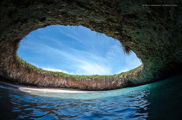 Hidden Beach, Mexico