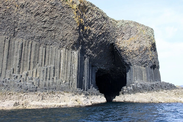 Fingal’s cave, Scotland